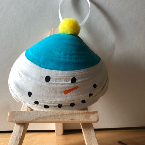 Ornaments - Picture 7 of 8